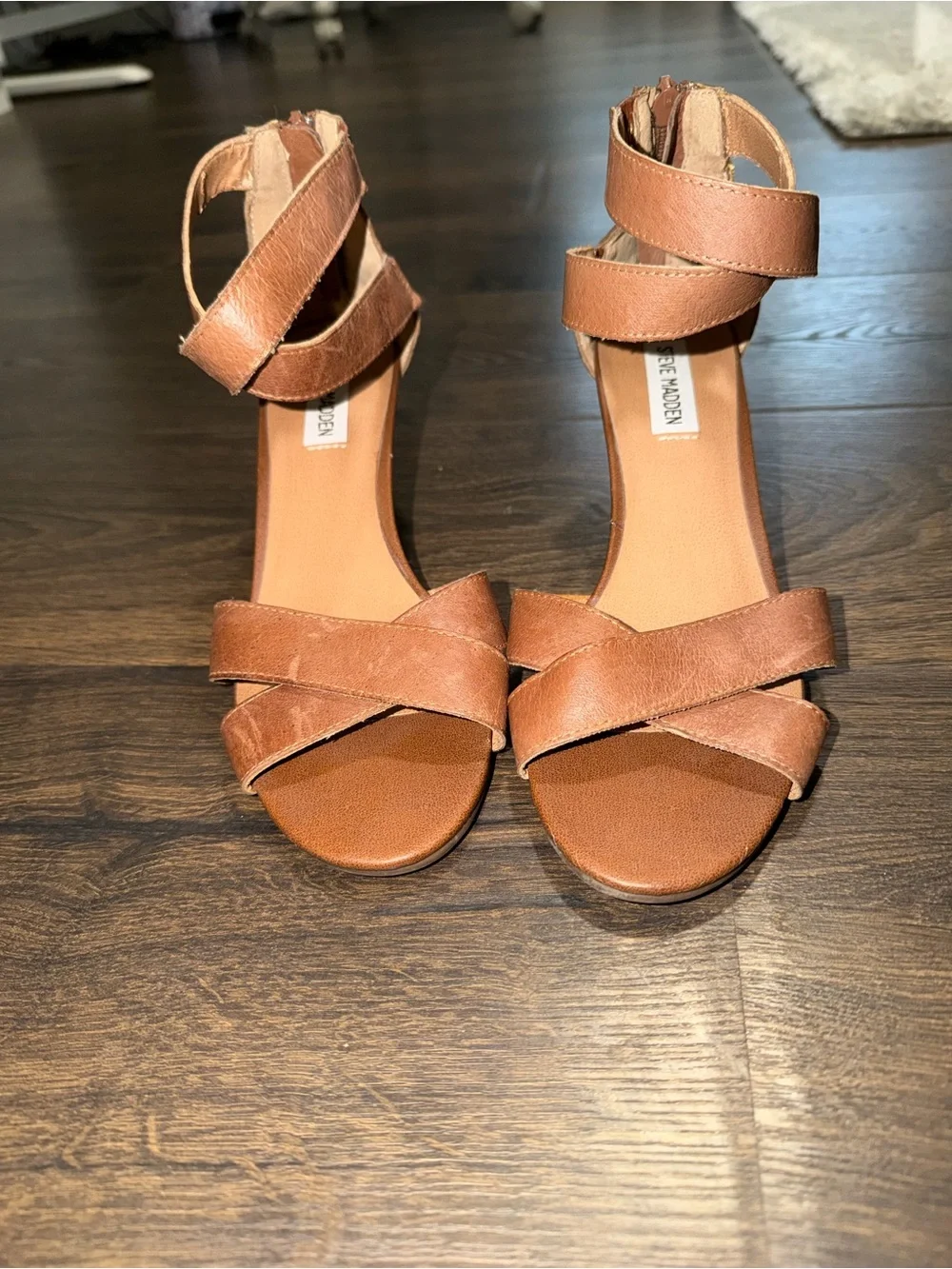 Steve Madden Tan Brown Strappy Wedge Sandals size 8